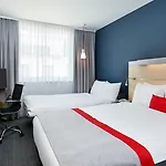 Holiday Inn Express Berlin City Centre By Ihg