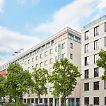 Holiday Inn Express Berlin City Centre By Ihg