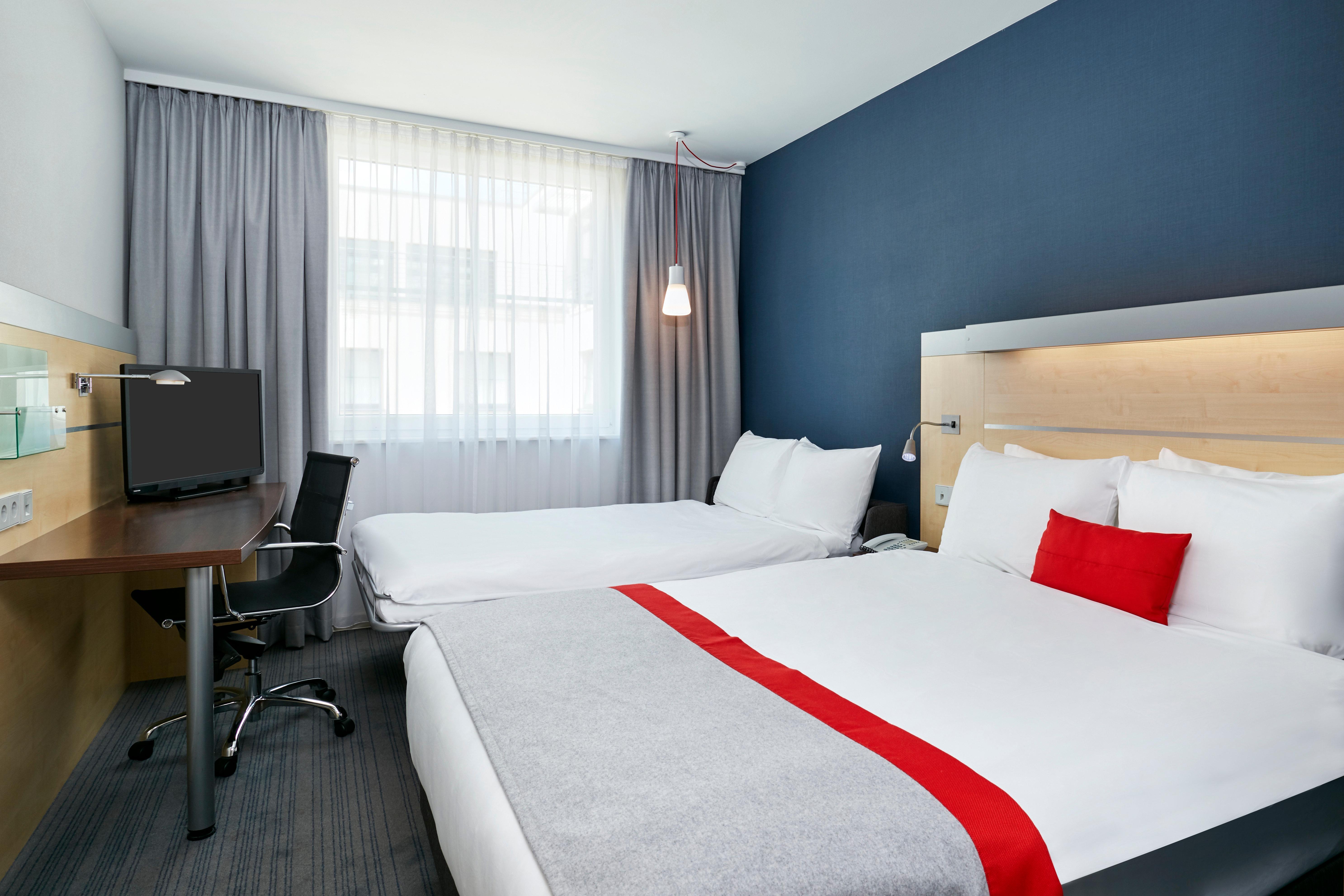 Express Centre By Ihg