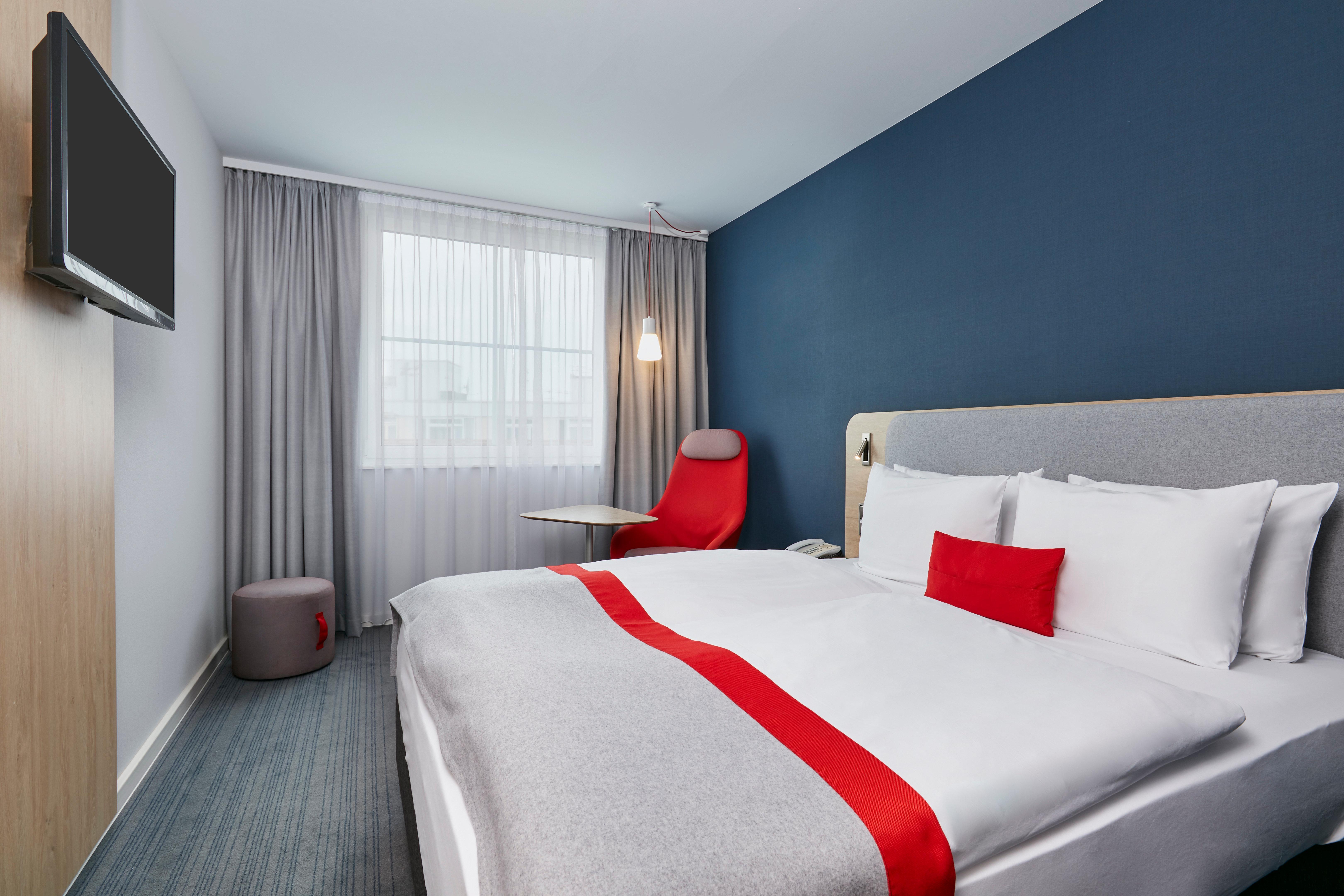 Express Centre By Ihg 3*