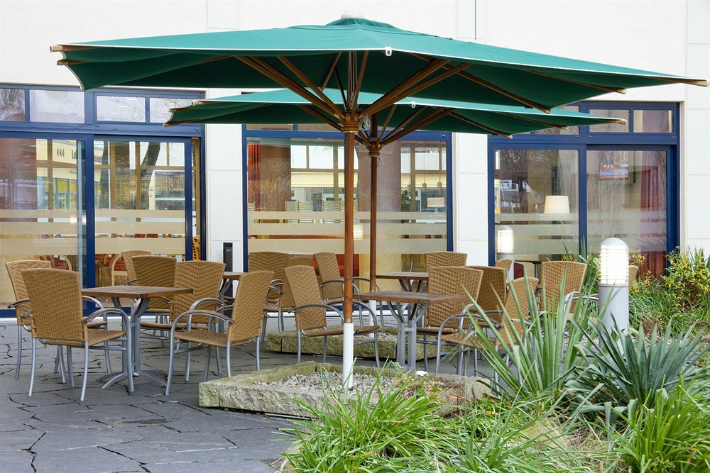 Express Centre By Ihg Hotel